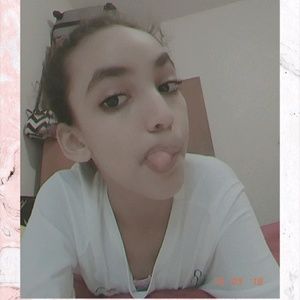 Meet your Posher, Assia
